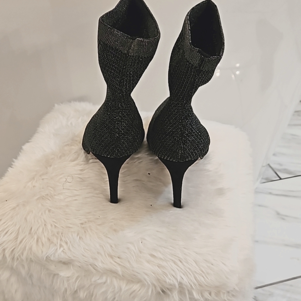 Boots - Picture 3 of 4